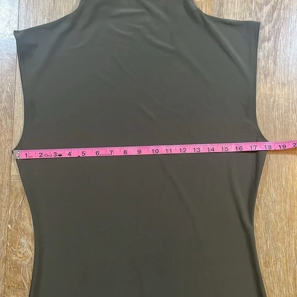 Aritzia Wilfred Botanist Dress in Dark Olive Green Size Large L Midi EUC - Picture 8 of 11